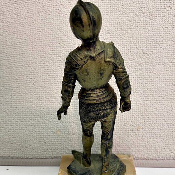 VTG  Fontanini  Figurine Medieval Knight Suit of Armor Small Statue Depose Italy - Picture 2 of 6